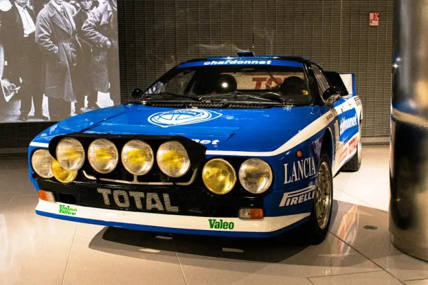 Kazino Cosmic Spins Android/iOS programa